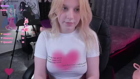 Snapshot of karambamoon chatting on 15, 1, 2025 Lera online show from 15, 1, 2025
