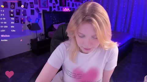 Snapshot of karambamoon chatting on 7, 3, 2025 Lera online show from 7, 3, 2025