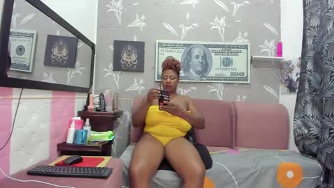 Snapshot of karenbis chatting on 25, 1, 2025 Karen online show from 25, 1, 2025