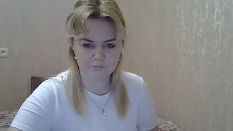 Snapshot of karennelsonx chatting on 14, 1, 2025 karennelsonx online show from 14, 1, 2025