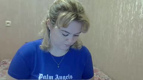 Snapshot of karennelsonx chatting on 15, 1, 2025 karennelsonx online show from 15, 1, 2025