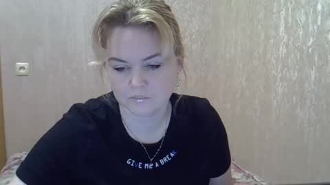 Snapshot of karennelsonx chatting on 18, 1, 2025 karennelsonx online show from 18, 1, 2025