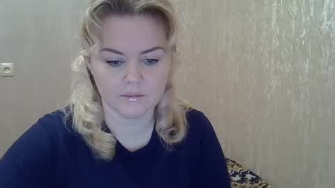 Snapshot of karennelsonx chatting on 11, 2, 2025 karennelsonx online show from 11, 2, 2025