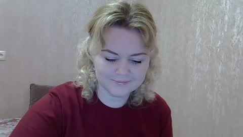 Snapshot of karennelsonx chatting on 27, 2, 2025 karennelsonx online show from 27, 2, 2025