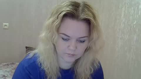 Snapshot of karennelsonx chatting on 3, 3, 2025 karennelsonx online show from 3, 3, 2025