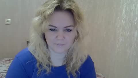 Snapshot of karennelsonx chatting on 6, 3, 2025 karennelsonx online show from 6, 3, 2025