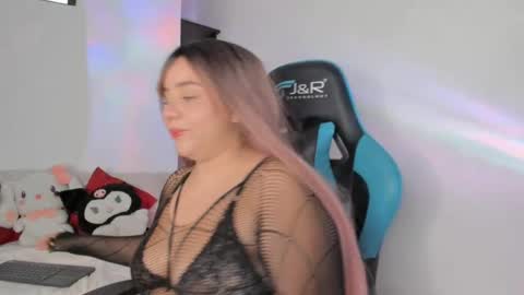 Snapshot of kariina_wong chatting on 3, 6, 2026 kariina_wong online show from 3, 6, 2026