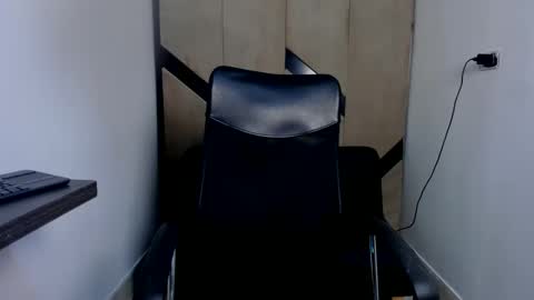 Snapshot of karina_aurora chatting on 11, 2, 2025 karina_aurora online show from 11, 2, 2025