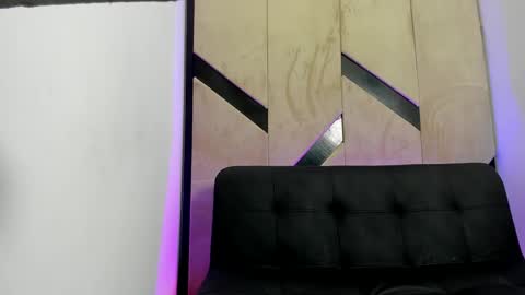 Snapshot of karina_aurora chatting on 8, 3, 2025 karina_aurora online show from 8, 3, 2025