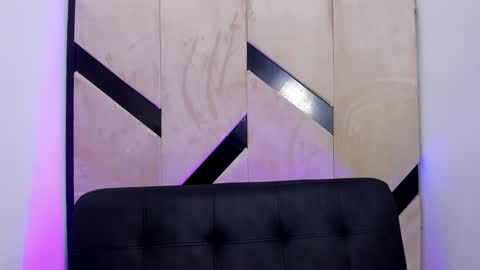 Snapshot of karina_aurora chatting on 8, 3, 2025 karina_aurora online show from 8, 3, 2025