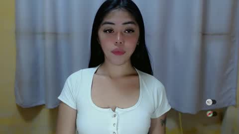 Snapshot of karina_fuckdoll chatting on 30, 12, 2024 I AM BELLE online show from 30, 12, 2024