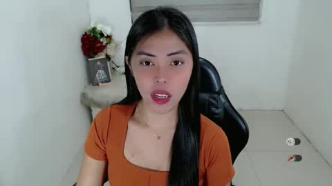 Snapshot of karina_fuckdoll chatting on 8, 9, 2025 I AM BELLE online show from 8, 9, 2025