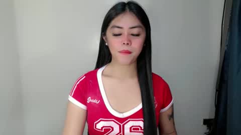 I AM BELLE online show from 4, 5, 2026