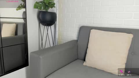 Kari online show from 2, 3, 2025