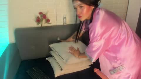 Kari online show from 15, 9, 2025