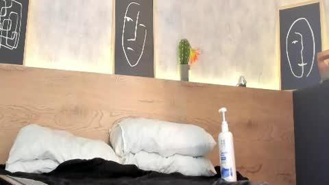 Kari online show from 9, 4, 2026