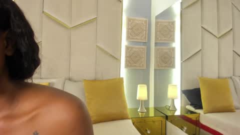 karinaacox online show from 27, 5, 2026
