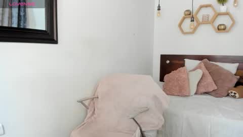 Karina online show from 20, 2, 2025