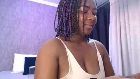 Snapshot of karinaflowers_ chatting on 6, 3, 2026 Im Karina online show from 6, 3, 2026