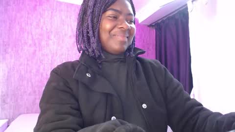 Snapshot of karinaflowers_ chatting on 12, 3, 2026 Im Karina online show from 12, 3, 2026