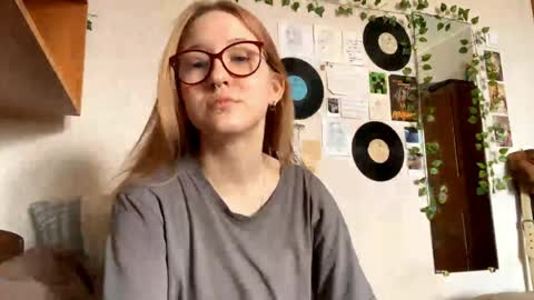 Snapshot of karinamuccia chatting on 9, 4, 2026 Karina online show from 9, 4, 2026