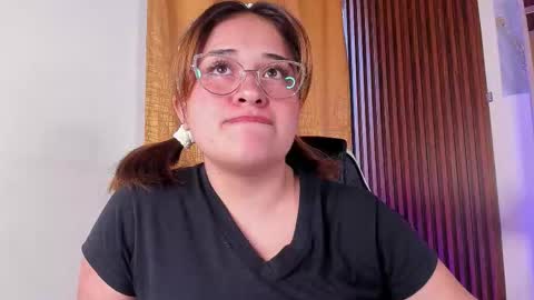 Snapshot of karinasanchezz chatting on 23, 9, 2025 karinasanchezz online show from 23, 9, 2025