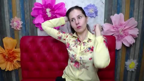 KarinaSwann online show from 24, 9, 2025