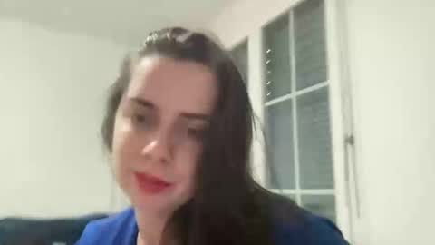 Snapshot of karinka1992 chatting on 14, 10, 2025 karinka1992 online show from 14, 10, 2025