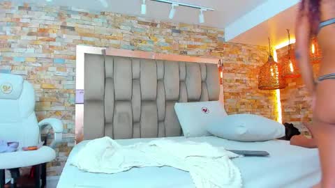  Karla  online show from 24, 9, 2025