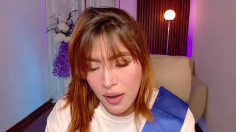Snapshot of karla_hill_28 chatting on 21, 6, 2026 Karlita online show from 21, 6, 2026