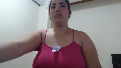 Snapshot of karla_lov2 chatting on 27, 11, 2025 karla_lov2 online show from 27, 11, 2025
