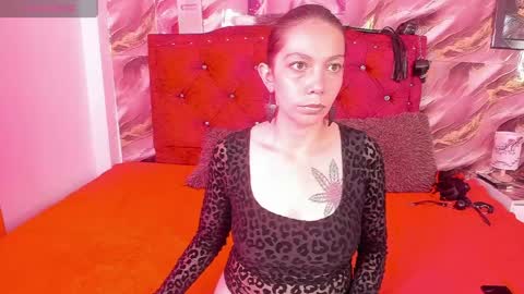 Snapshot of karlaahott chatting on 18, 4, 2026 karlaahott online show from 18, 4, 2026