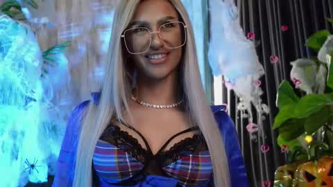 KarlaBart online show from 25, 10, 2025