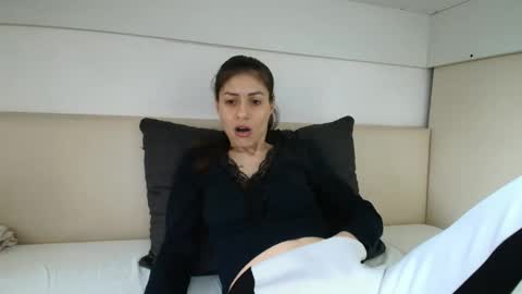 Crystyna online show from 4, 2, 2025