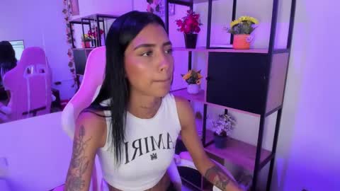 Snapshot of karlaslutskinny__ chatting on 9, 2, 2026 karlaslutskinny__ online show from 9, 2, 2026