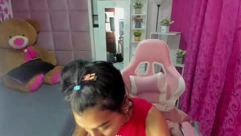 Snapshot of karlaslutskinny__ chatting on 28, 2, 2026 karlaslutskinny__ online show from 28, 2, 2026