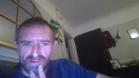 Snapshot of karlosh2k7 chatting on 16, 11, 2025 karlh online show from 16, 11, 2025