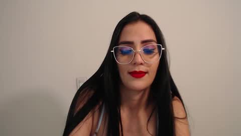Snapshot of karlota_hank chatting on 11, 1, 2025 Karlis online show from 11, 1, 2025