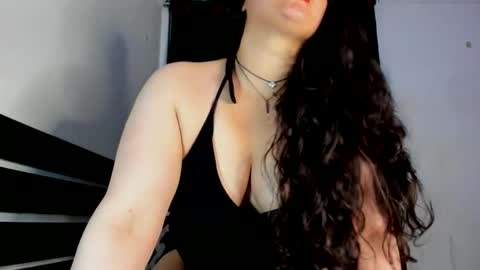 Snapshot of karol_hot_sex chatting on 14, 1, 2025 Karol online show from 14, 1, 2025