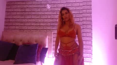 Karol labichota online show from 7, 3, 2025