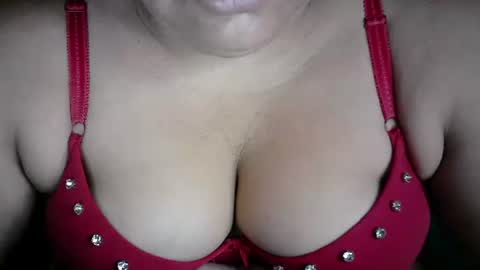 Snapshot of karolbb chatting on 15, 12, 2024 karolbb online show from 15, 12, 2024