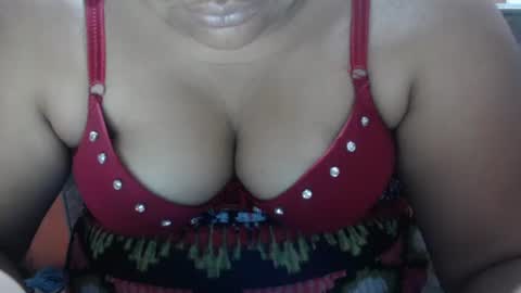 Snapshot of karolbb chatting on 15, 1, 2025 karolbb online show from 15, 1, 2025