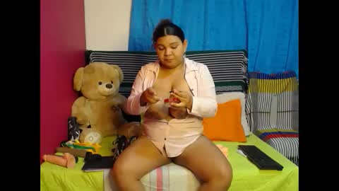 Snapshot of karolhot916 chatting on 16, 2, 2025 karol online show from 16, 2, 2025