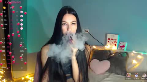 Snapshot of karolina_hottie_ chatting on 28, 10, 2025 Kira online show from 28, 10, 2025