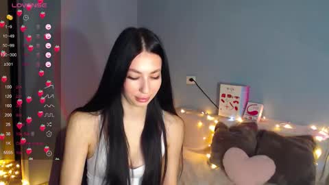 Snapshot of karolina_hottie_ chatting on 15, 11, 2025 Kira online show from 15, 11, 2025