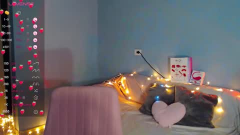 Snapshot of karolina_hottie_ chatting on 7, 2, 2026 Kira online show from 7, 2, 2026