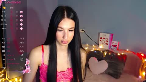 Snapshot of karolina_hottie_ chatting on 26, 3, 2026 Kira online show from 26, 3, 2026