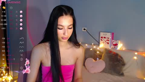 Snapshot of karolina_hottie_ chatting on 2, 4, 2026 Kira online show from 2, 4, 2026