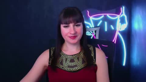 Snapshot of karolina_mia chatting on 10, 12, 2024 Caroline online show from 10, 12, 2024