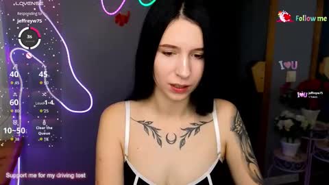 Karolina online show from 14, 11, 2025